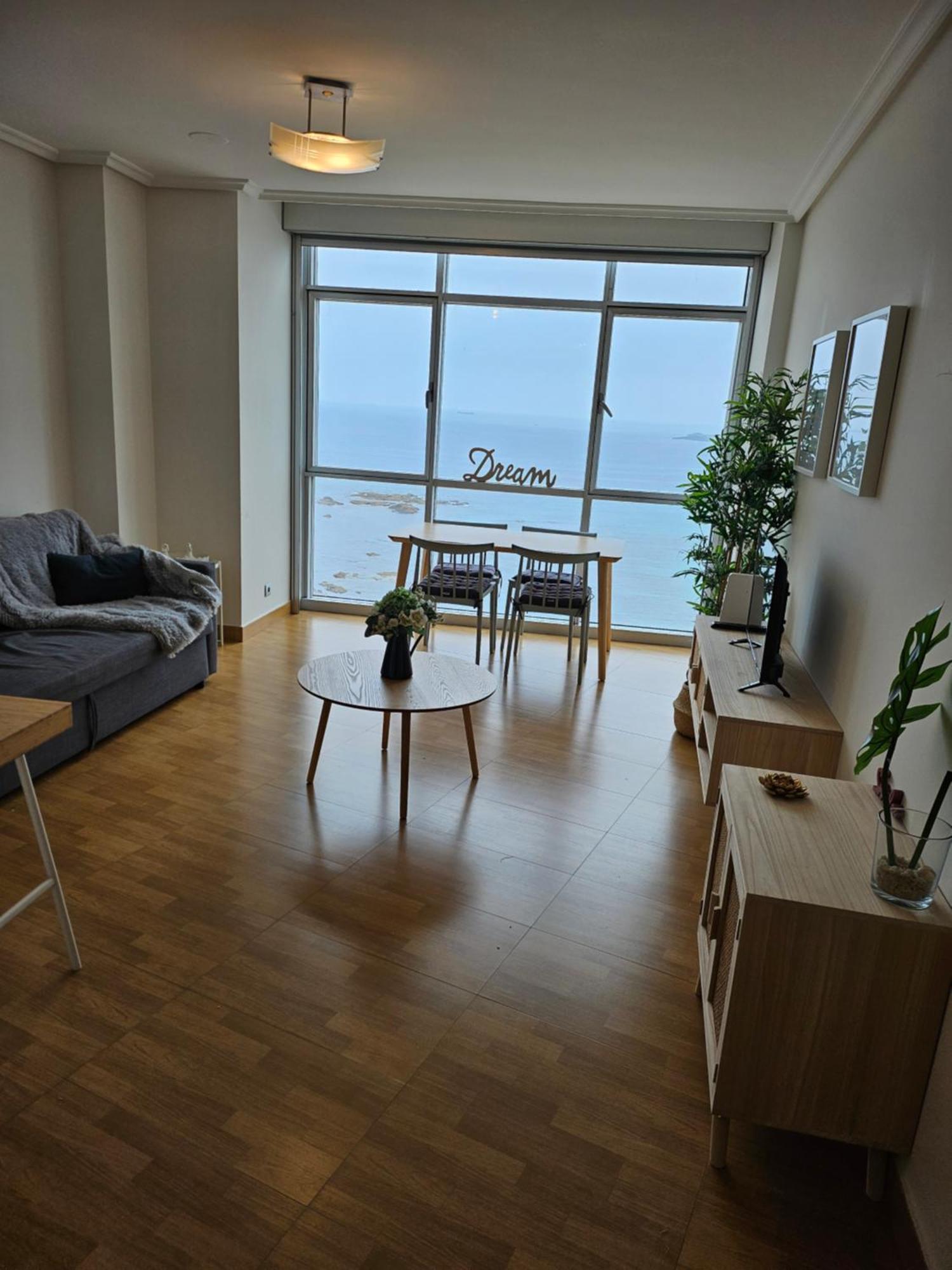 Appartement Vivienda Con Increibles Vistas A La Playa De Riazor à La Corogne Extérieur photo